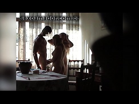 ❤️ Babaturan séks ngajak saurang lalaki raksasa sareng tiluan sareng anjeunna vk porno di urang ❤