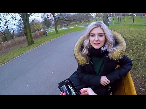 ❤️ Swallows cum panas muhrim pikeun duit - blowjob di taman ku Eva Elfie vk porno di urang ❤